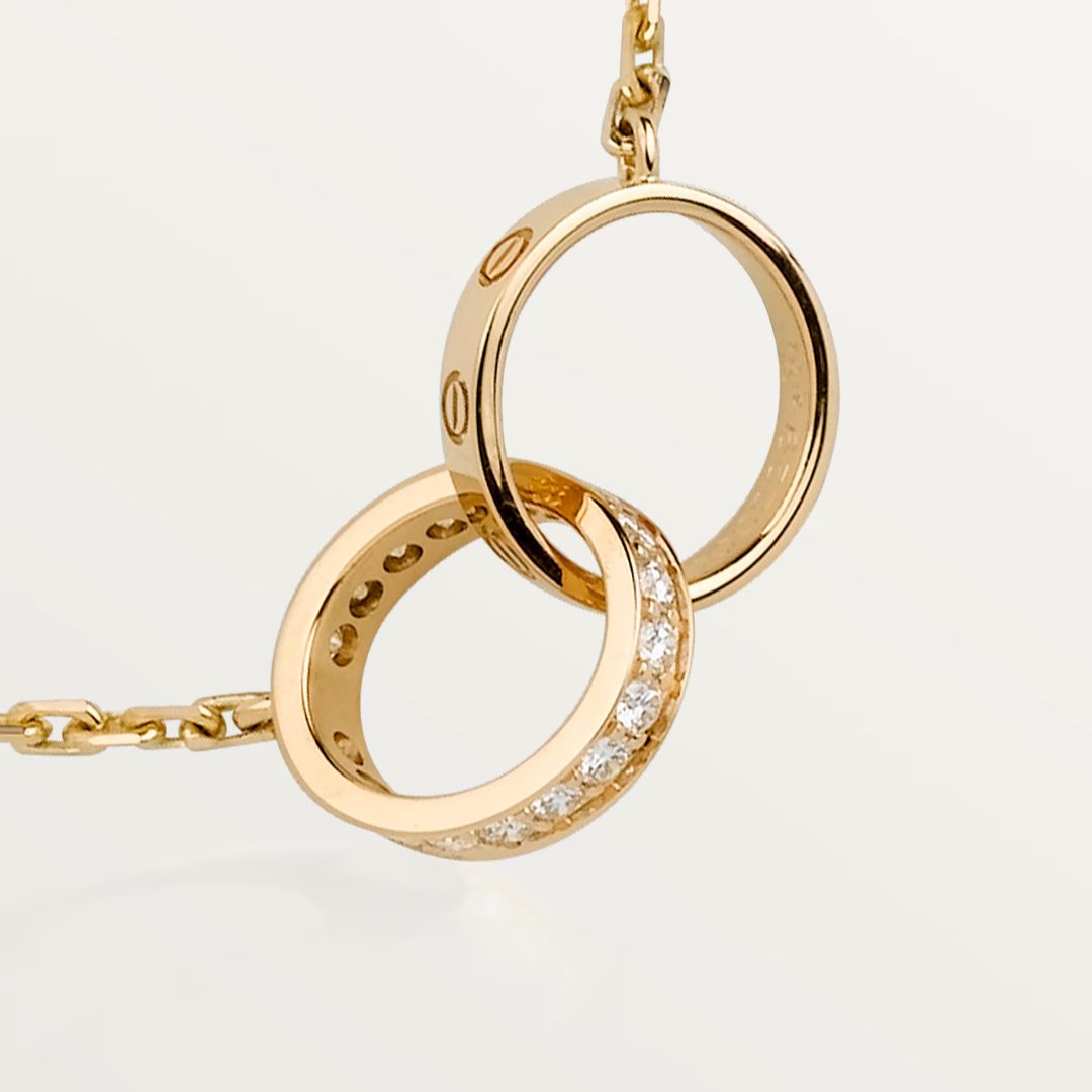 La Vis - Necklace with pendant half-paved